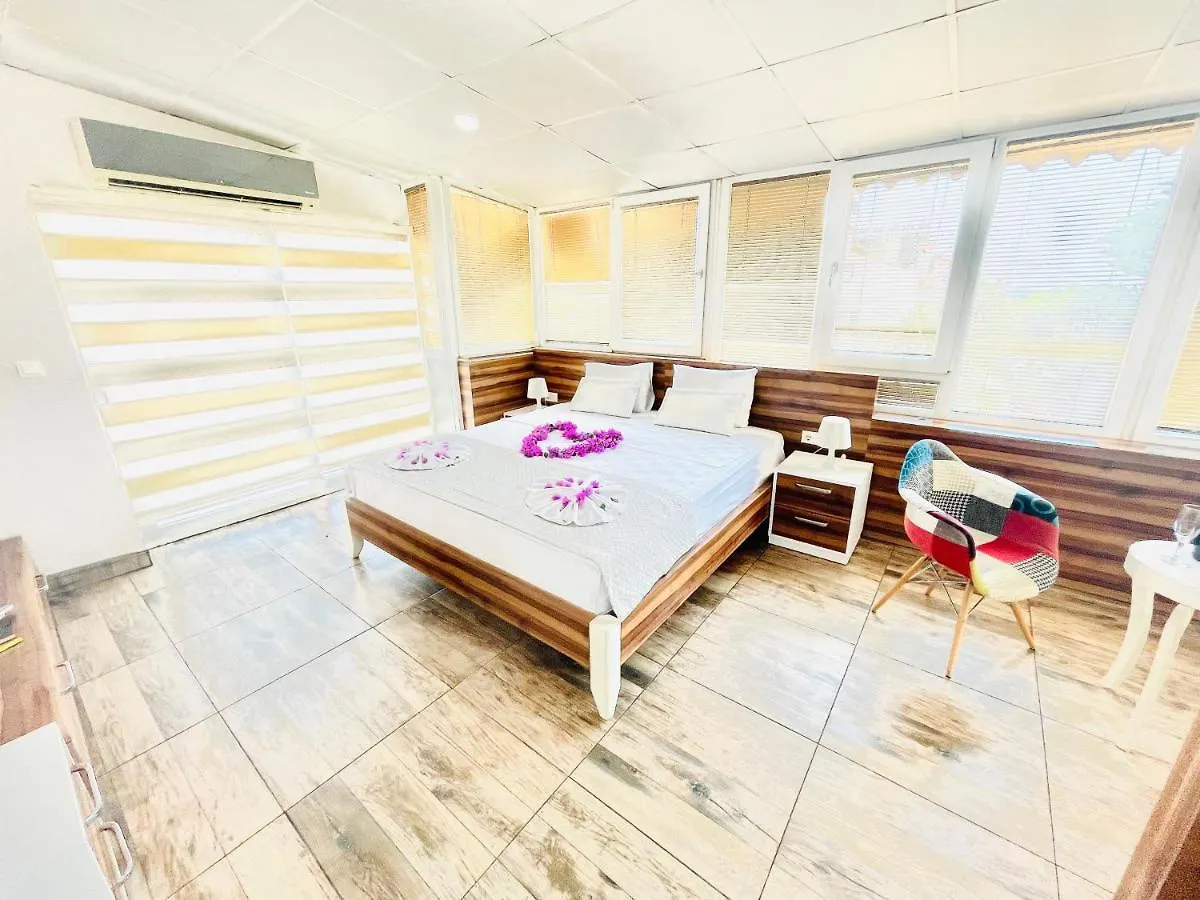 Ale Park Hotel Apartments Antalya 2*,